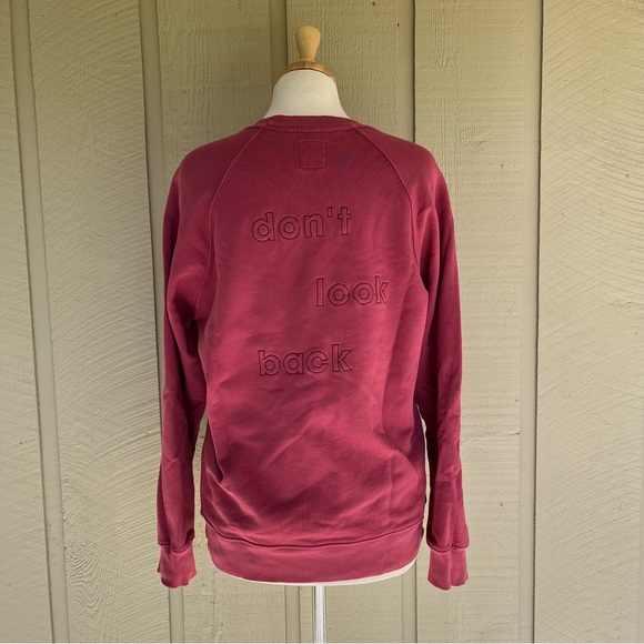 Sold Out NYC sweatshirt - size M - Picture 1 of 8